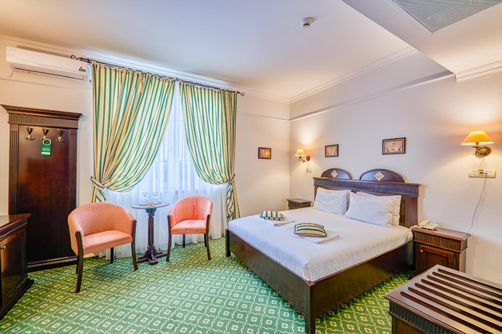 Hotel Classico Timisoara Bagian luar foto