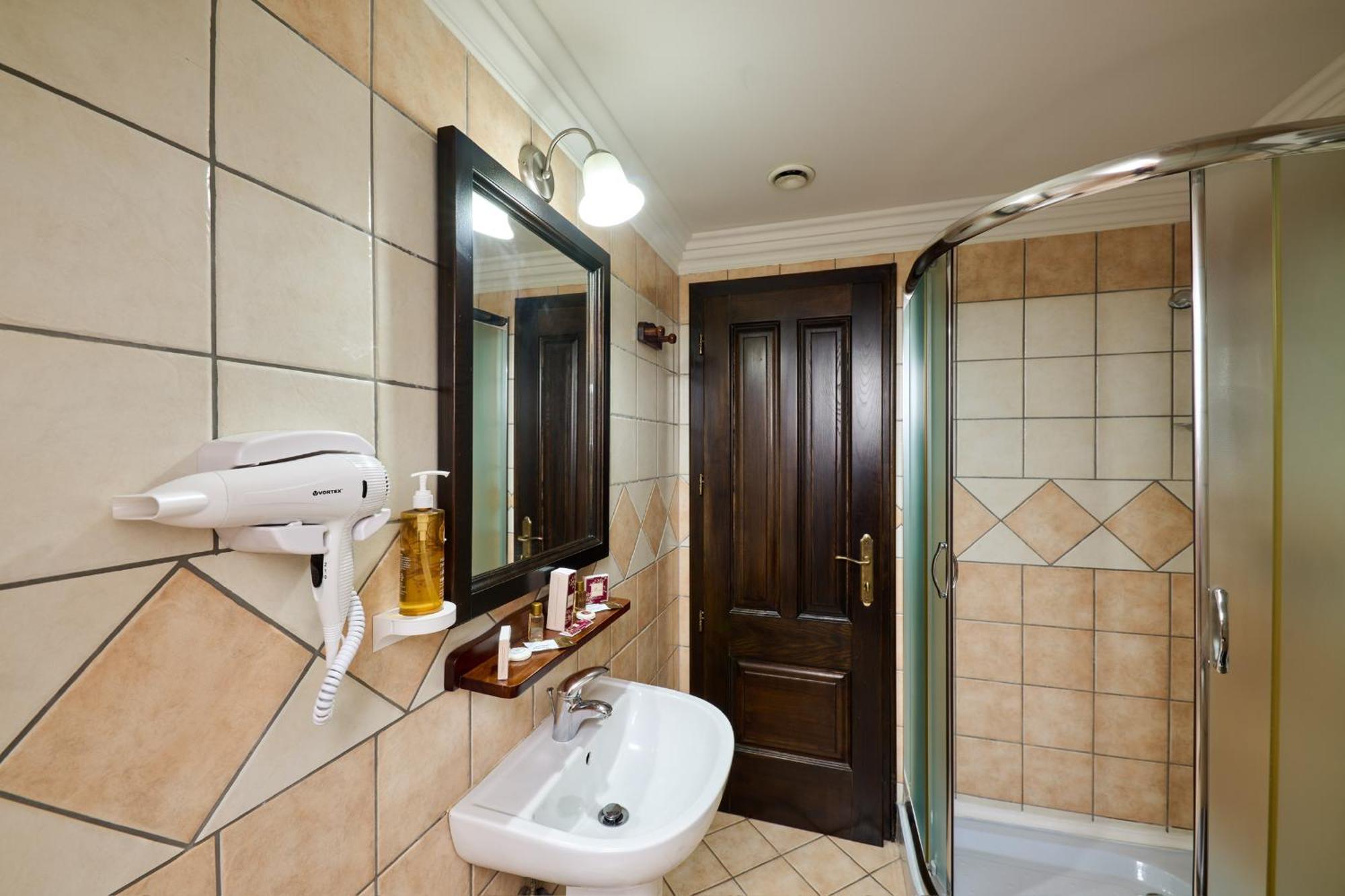 Hotel Classico Timisoara Bagian luar foto