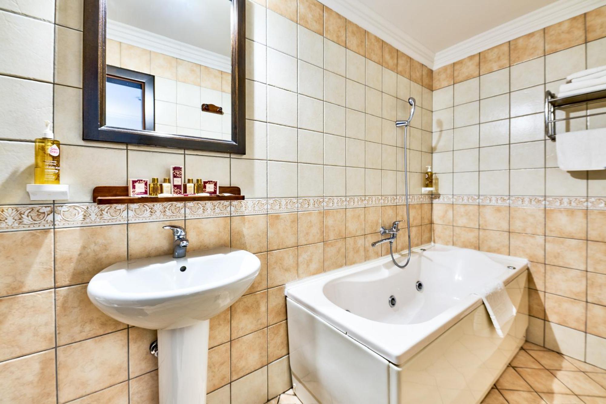Hotel Classico Timisoara Bagian luar foto