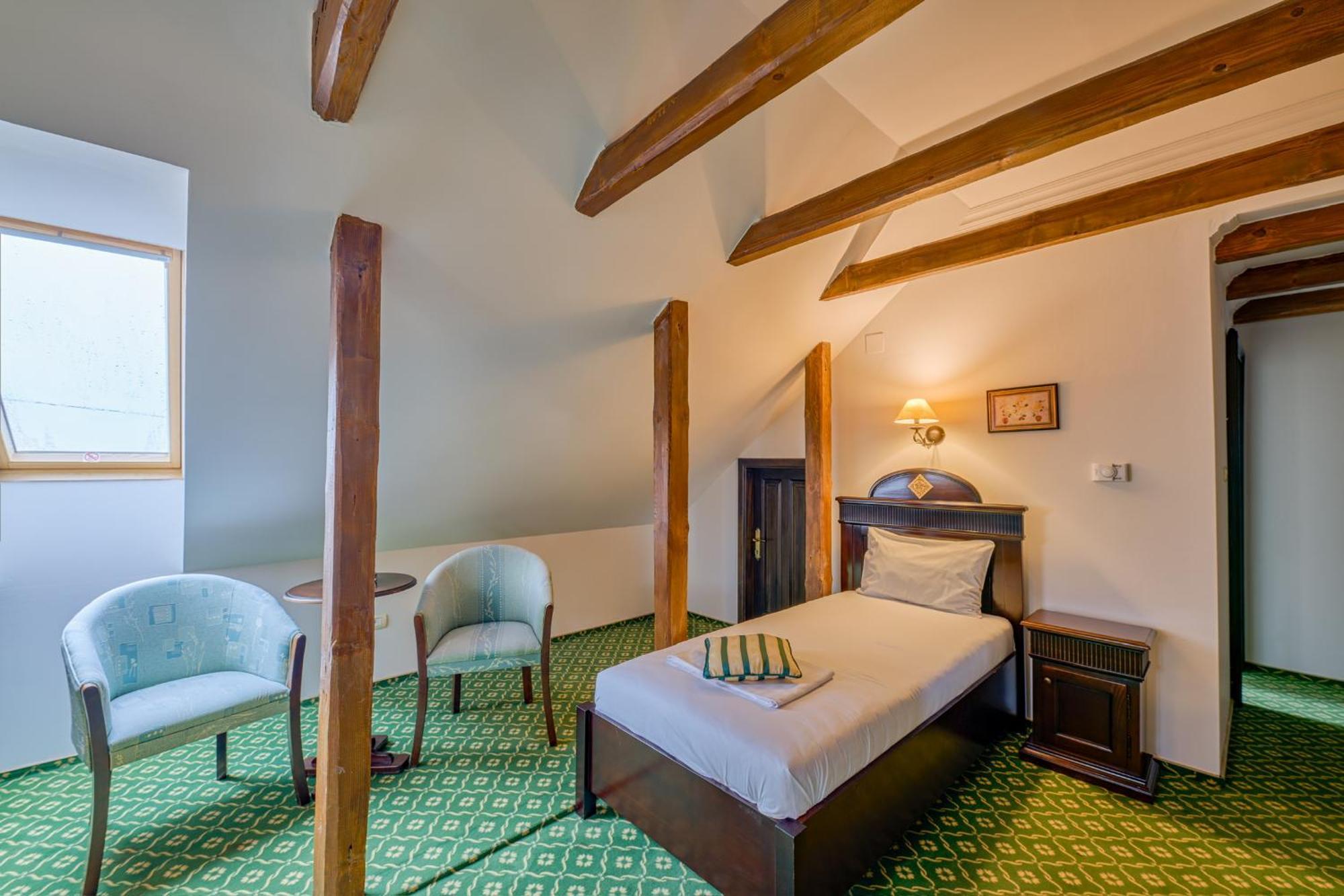 Hotel Classico Timisoara Bagian luar foto